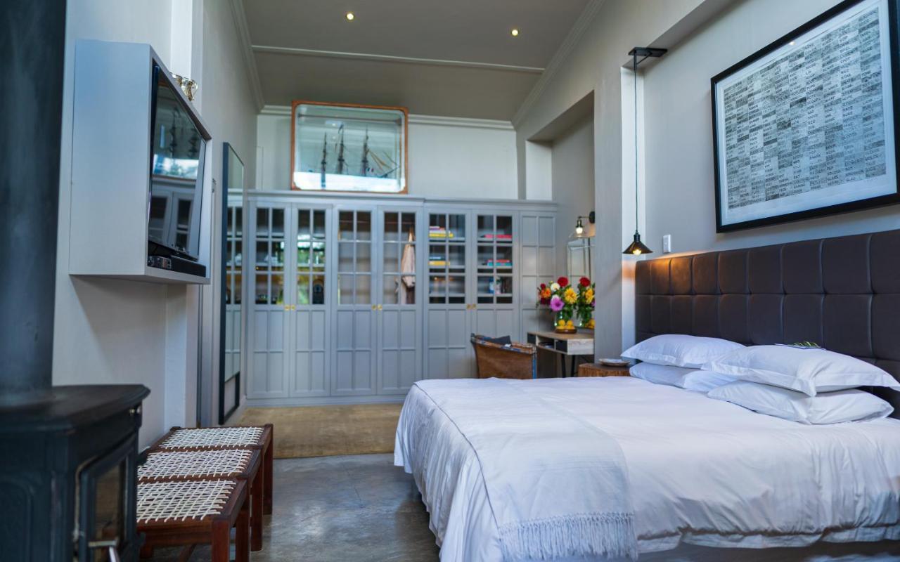 Liedjiesbos Urban Olive Farm Bed & Breakfast Bloemfontein Exterior photo